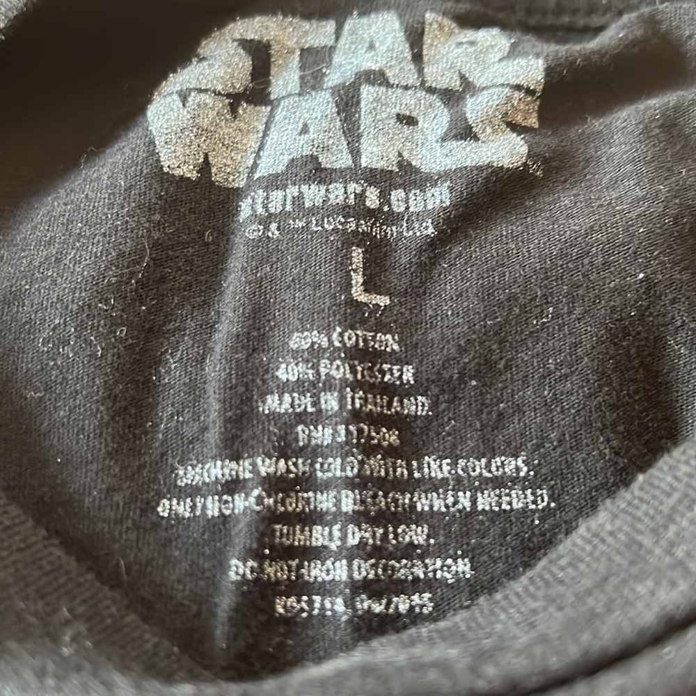 Star Wars youth size large - Picture 3 of 3